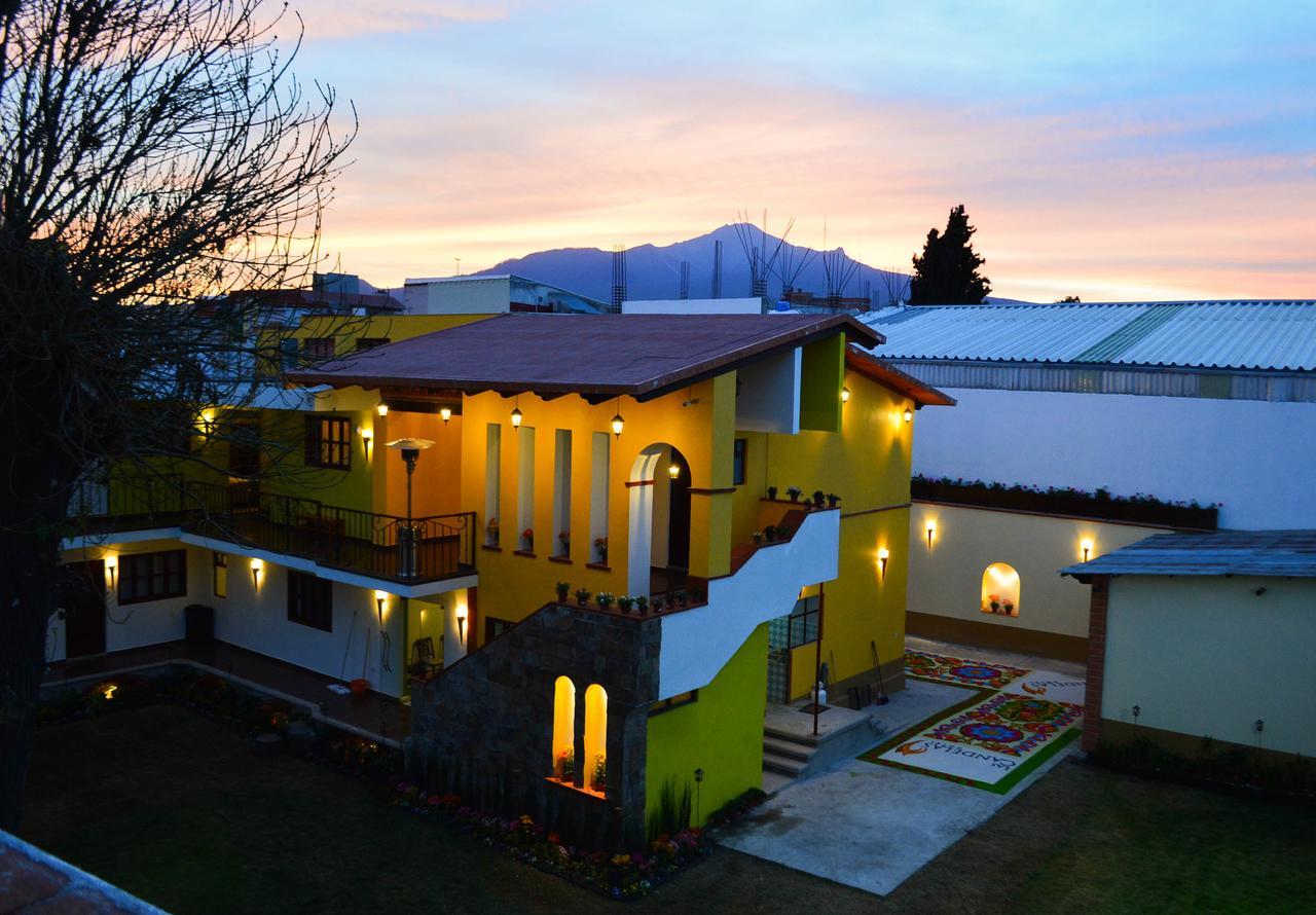 Hotel Las Candelas De Уамантла Экстерьер фото