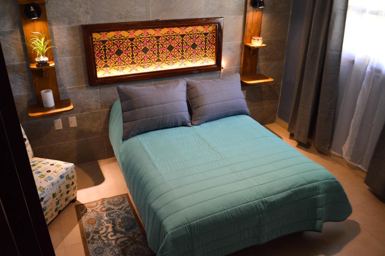 Hotel Las Candelas De Уамантла Экстерьер фото